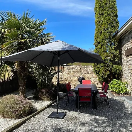 Avec Cheminee, Jardin Clos Et Equipements Bebe A Proximite De La Cote - Fr-1-306-842 Feriehus Saint-Molf